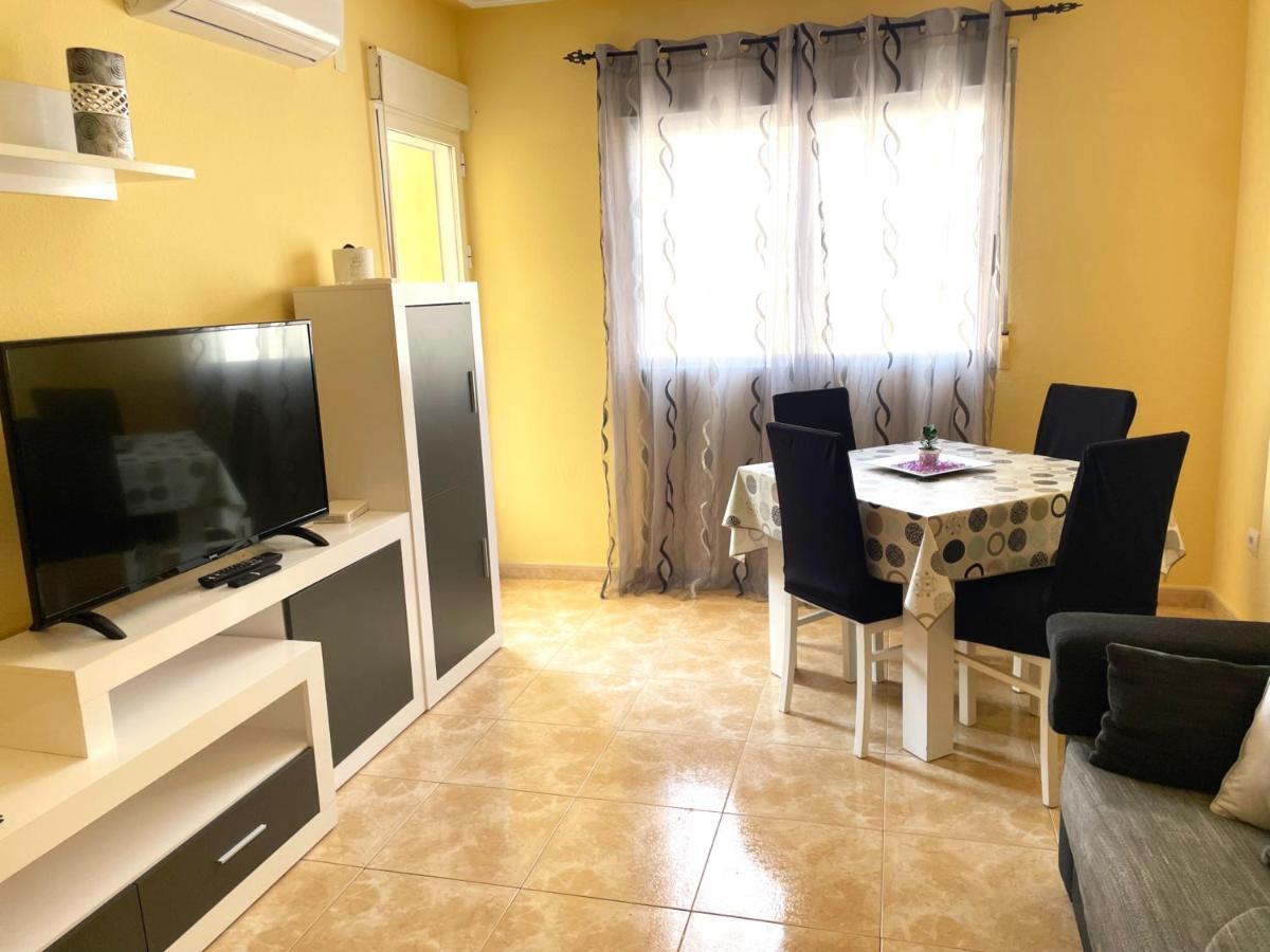 Daniela apartament Torrevieja Bagian luar foto