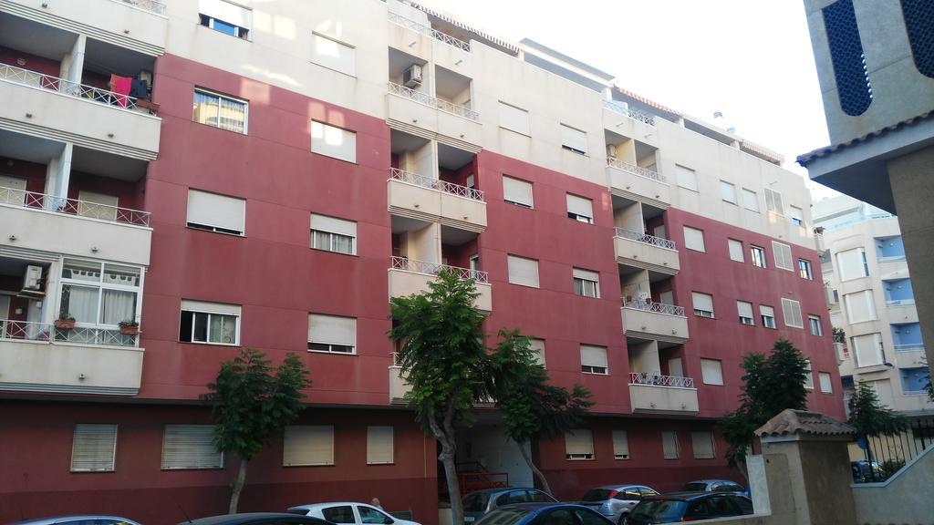 Daniela apartament Torrevieja Bagian luar foto